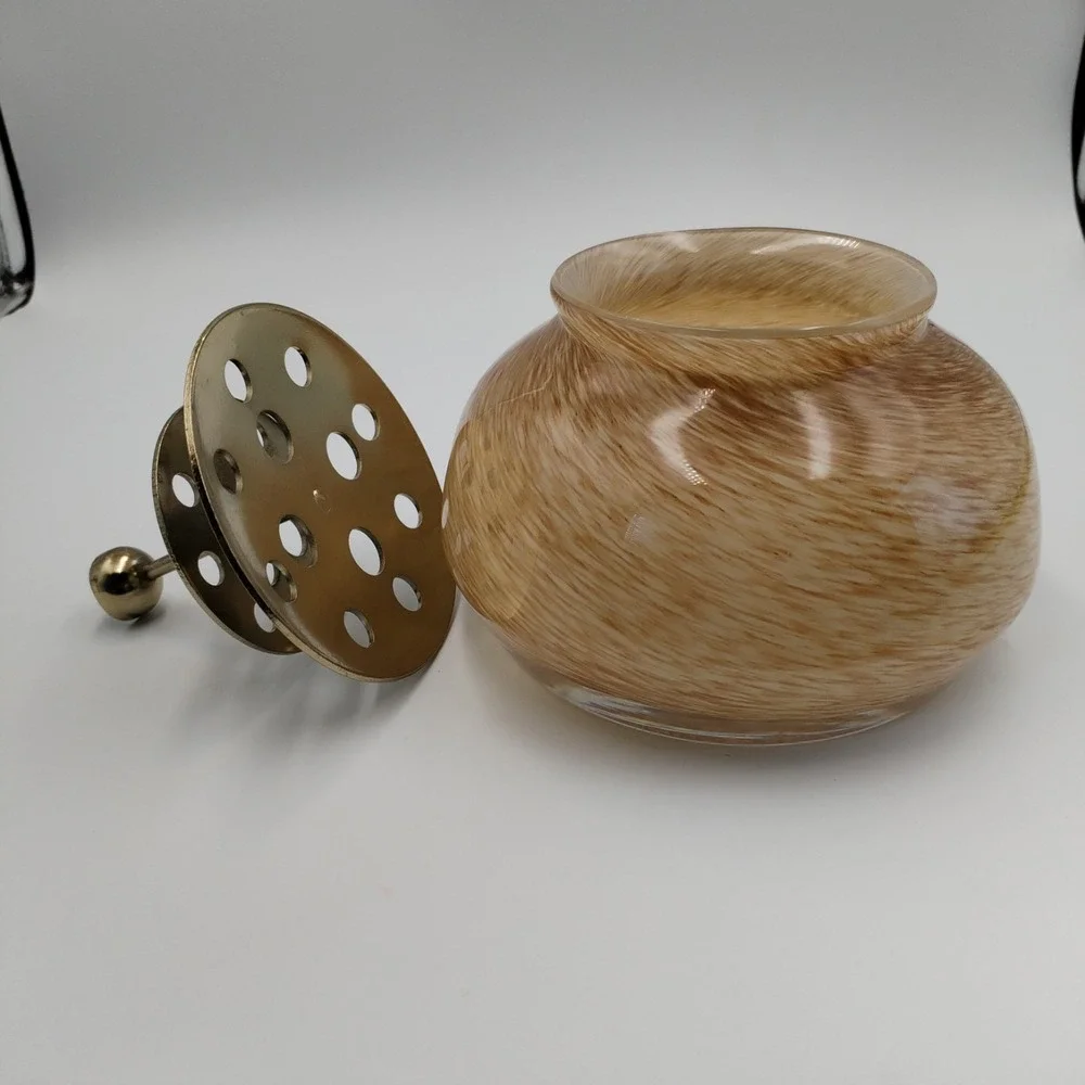 Anthropologie‎ Swirl Glass Rose Bowl Vase Cream Tan Flower Frog Insert Gold Tone